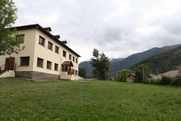 Casa De Colonies Vall De Boi - Verge Blanca Llesp Luaran gambar